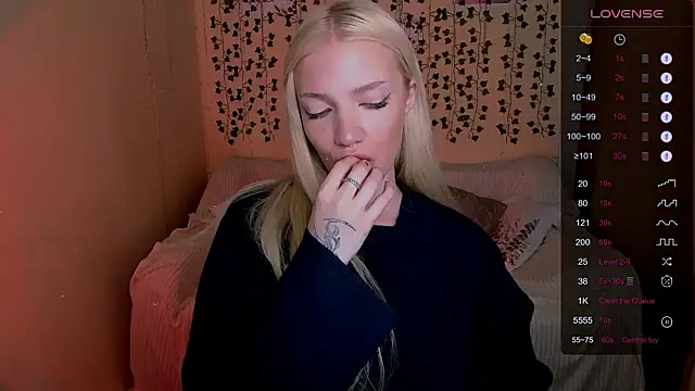 AnyaTaylor_ – Live XXX-chat