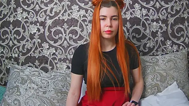 ElllaNuar Adlı Modelin Canlı XXX Sohbeti