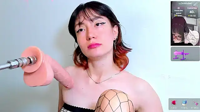 lizzy_davis_1 Adlı Modelin Canlı XXX Sohbeti