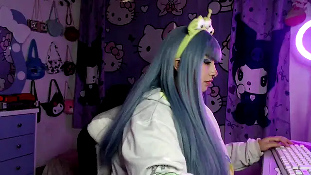 Онлайн чат XXX lussyevans24