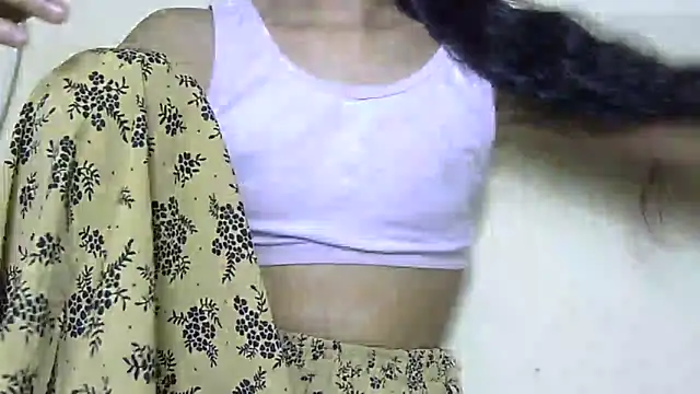 Chat XXX ao vivo de Anu_tiny