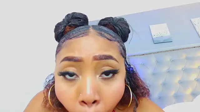 Czat XXX na żywo – AngelaRoberts