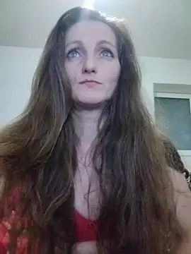 Chatroom XXX en direct de CrazyMaya39