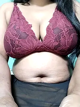 Uma-2 Adlı Modelin Web Kamerası Şovu