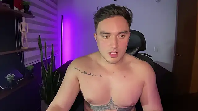 Robyn_Rocki's Live XXX Chat