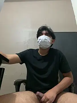 RAMONhotPRIV: διαδικτυακό σόου στην κάμερα