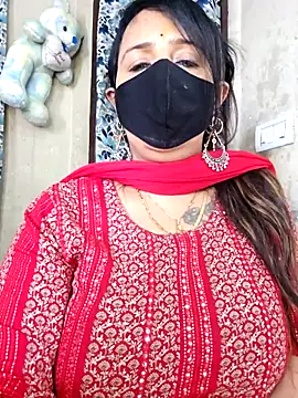 cute-tanvi Adlı Modelin Canlı XXX Sohbeti