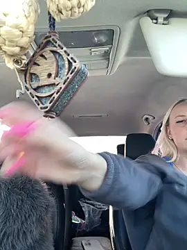 MerlinDave Chat XXX in diretta