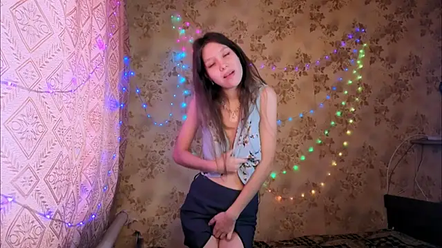 دردشة QutieDaSweet الجنسية المباشرة