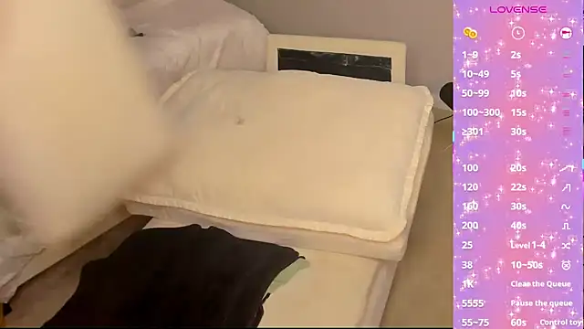 CarmenCash__ 现场XXX聊天