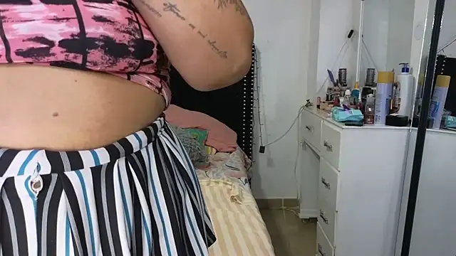 دردشة charlotte_077 الجنسية المباشرة