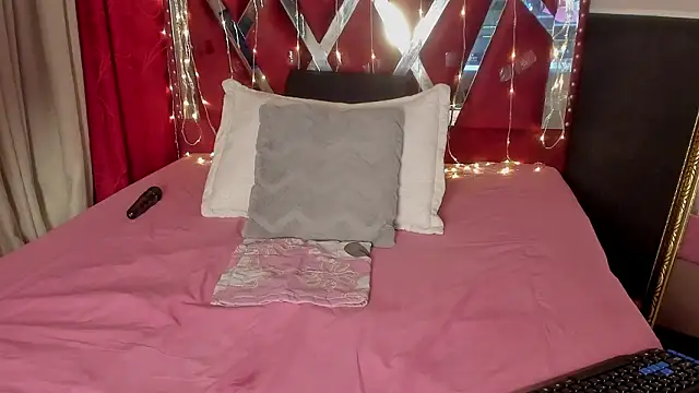 MicaelaHot_ Chat XXX in diretta