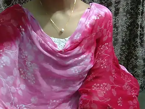 Adorable_Ayesha élő XXX-chatje