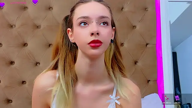 CoraVex: απευθείας συνομιλία ΧΧΧ