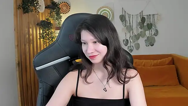 Chatroom XXX en direct de SaraDenars