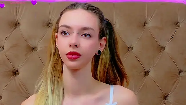 CoraVex 现场XXX聊天