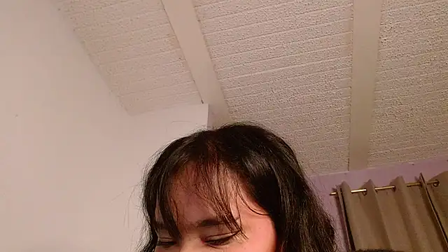 Chatroom XXX en direct de sexychubby___