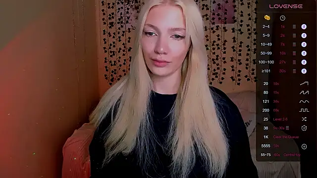 AnyaTaylor_ élő XXX-chatje