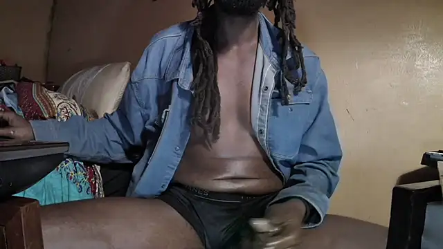 EYEzIAM élő XXX-chatje