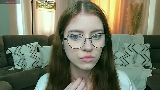 Erica_Kiss: онлайн-секс-чат