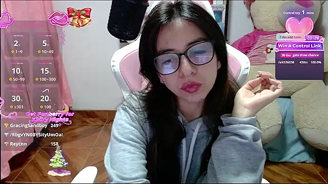 Maggie_Fox3: онлайн-секс-чат