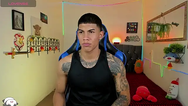 Chat XXX ao vivo de Damian_latinxxx