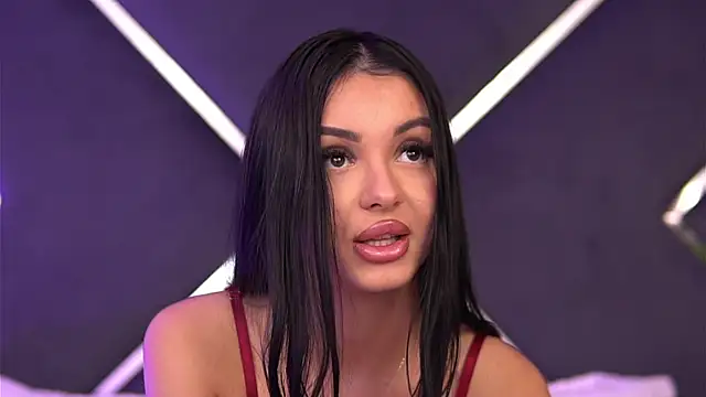 LilaRoses 现场XXX聊天