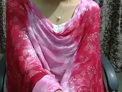 Adorable_Ayesha: онлайн-секс-чат