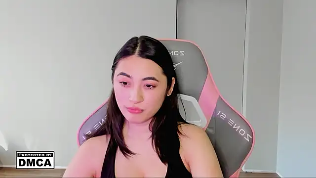 MeilideQian1: онлайн-секс-чат