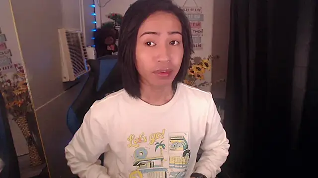 Pokazy przed kamerką – Manilagirl_x