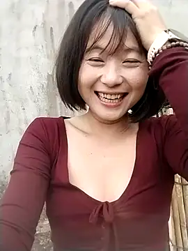 linda_bae00 Adlı Modelin Canlı XXX Sohbeti