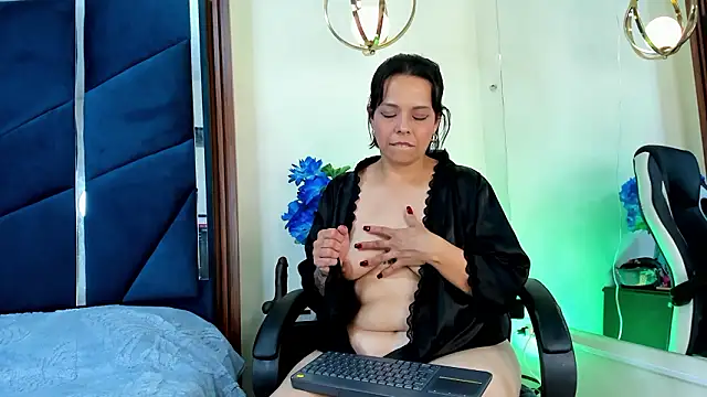 Chat XXX ao vivo de RossyAlvarez