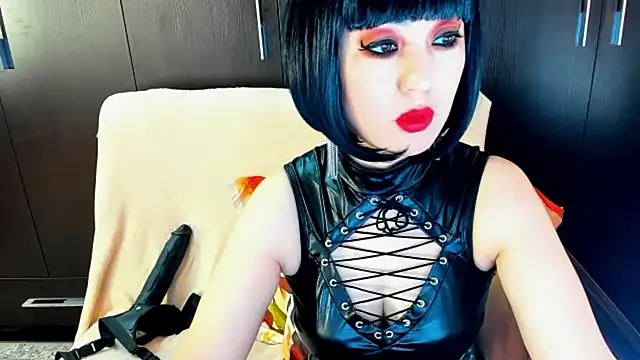 DaisyMun: онлайн-секс-чат