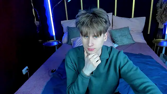 ScottPierce Live XXX-Chat