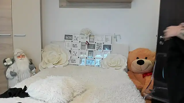 Онлайн чат XXX sweetemy4u