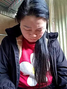 yoowwmrのライブXXXチャット