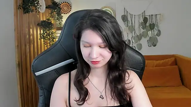 دردشة SaraDenars الجنسية المباشرة