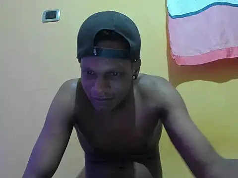 aunstin_farid1n Live XXX chat