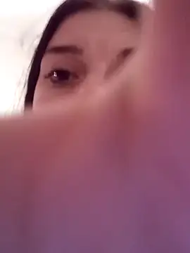 JhonSHelBy7LuNaのライブXXXチャット