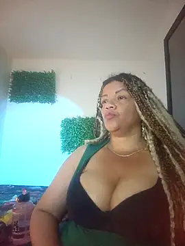 Chat +18 de Eva_Luxei ao vivo