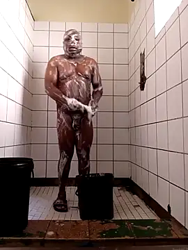 Pokazy przed kamerką – SpicingTinge