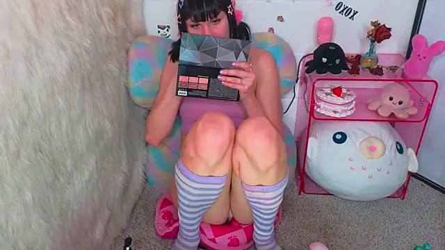 SweetLaumina's Webcam Show