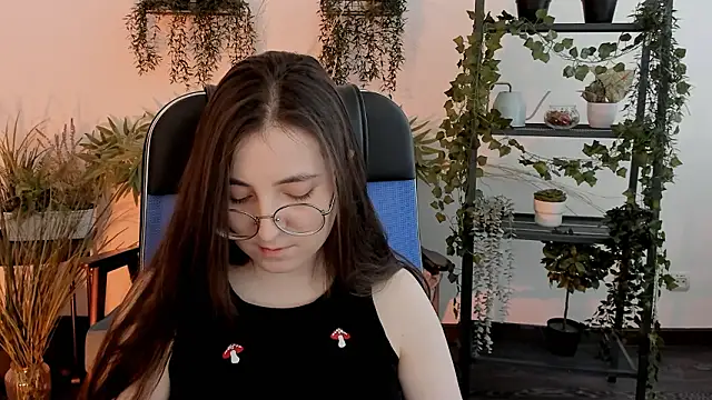 Chatroom XXX en direct de VirtuallVoyant