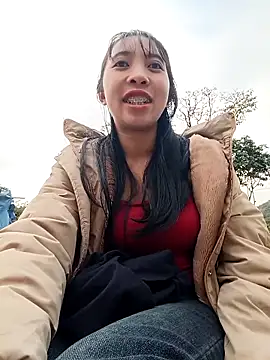 emaame68 Show Webcam