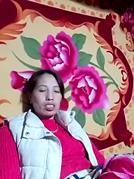 Gummiesu 现场XXX聊天