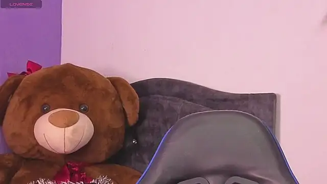 دردشة BadKittyy الجنسية المباشرة