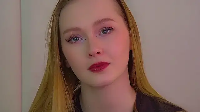 Chat +18 de AgataFoxley ao vivo