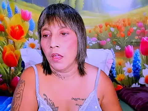 indianroxy 现场XXX聊天