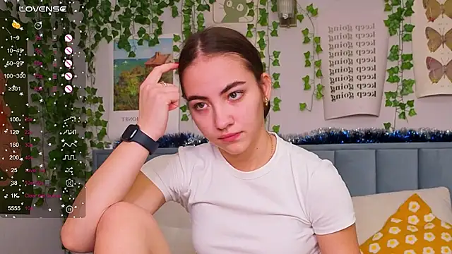 Fit_Brunette_ live XXX chat