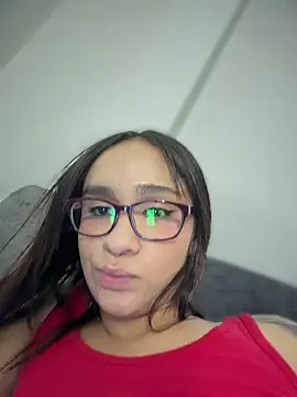 Chat XXX en directo de Isabella-Teen